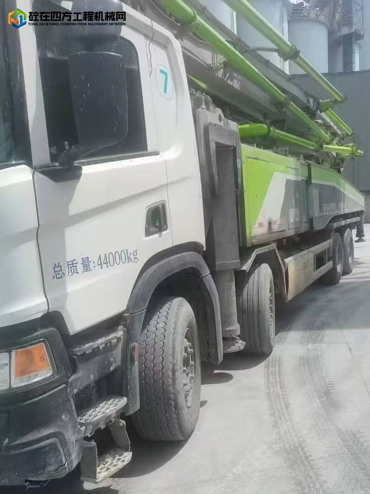 https://images.tongzsf.com/tong/truck_machine/20240826/166cc515c4236b.jpg