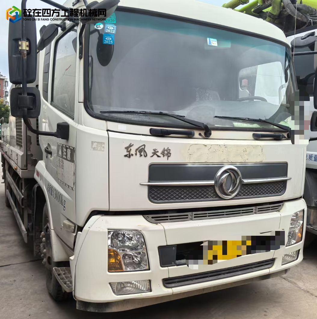 https://images.tongzsf.com/tong/truck_machine/20240828/166cf38fc7df47.jpg