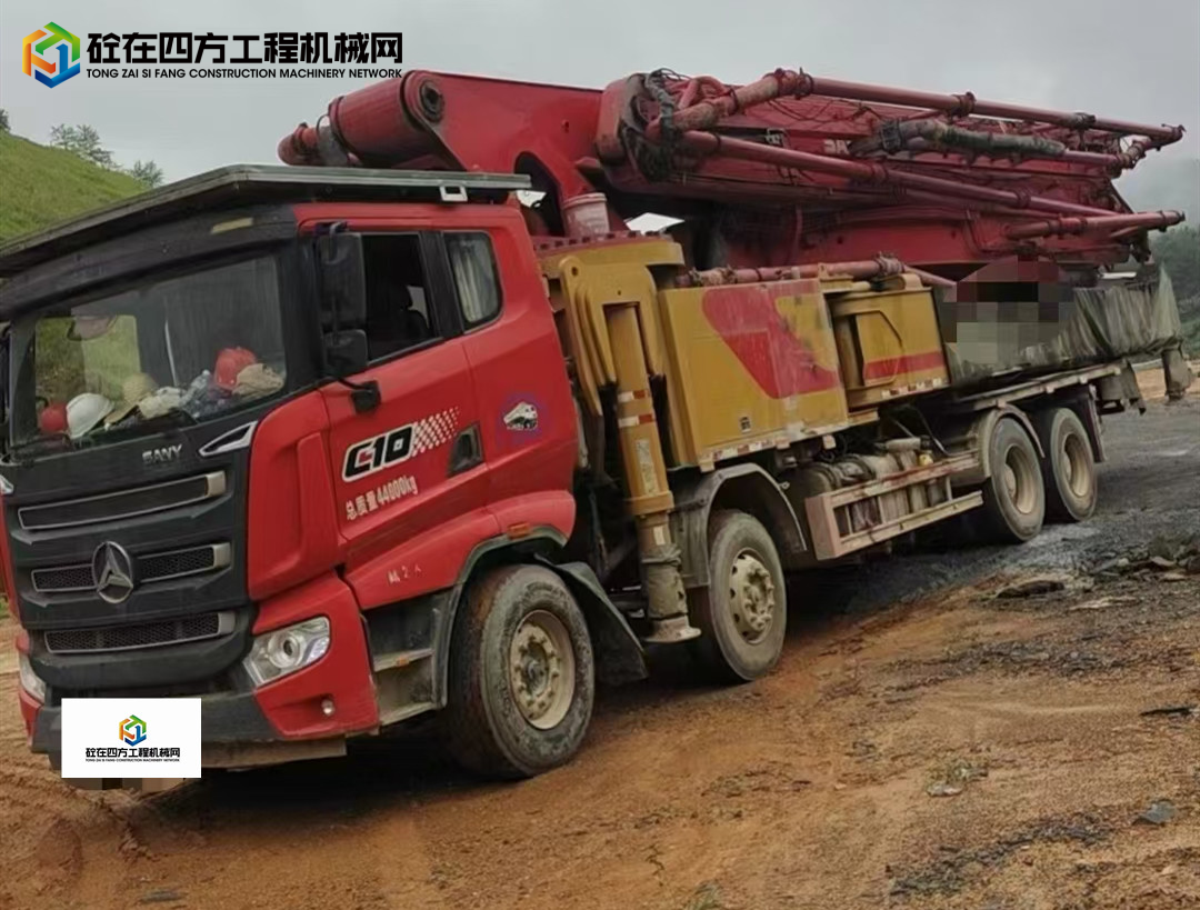 https://images.tongzsf.com/tong/truck_machine/20240829/166cfdb09cc60e.jpg