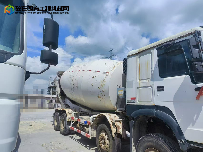 https://images.tongzsf.com/tong/truck_machine/20240829/166cfe2dfc4dae.jpg