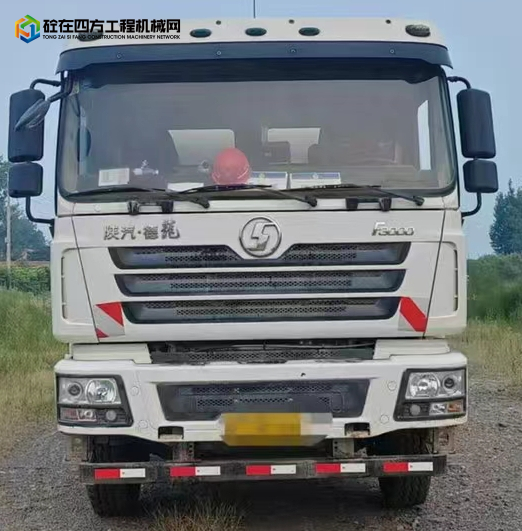 https://images.tongzsf.com/tong/truck_machine/20240830/166d1c489c6c3e.jpg