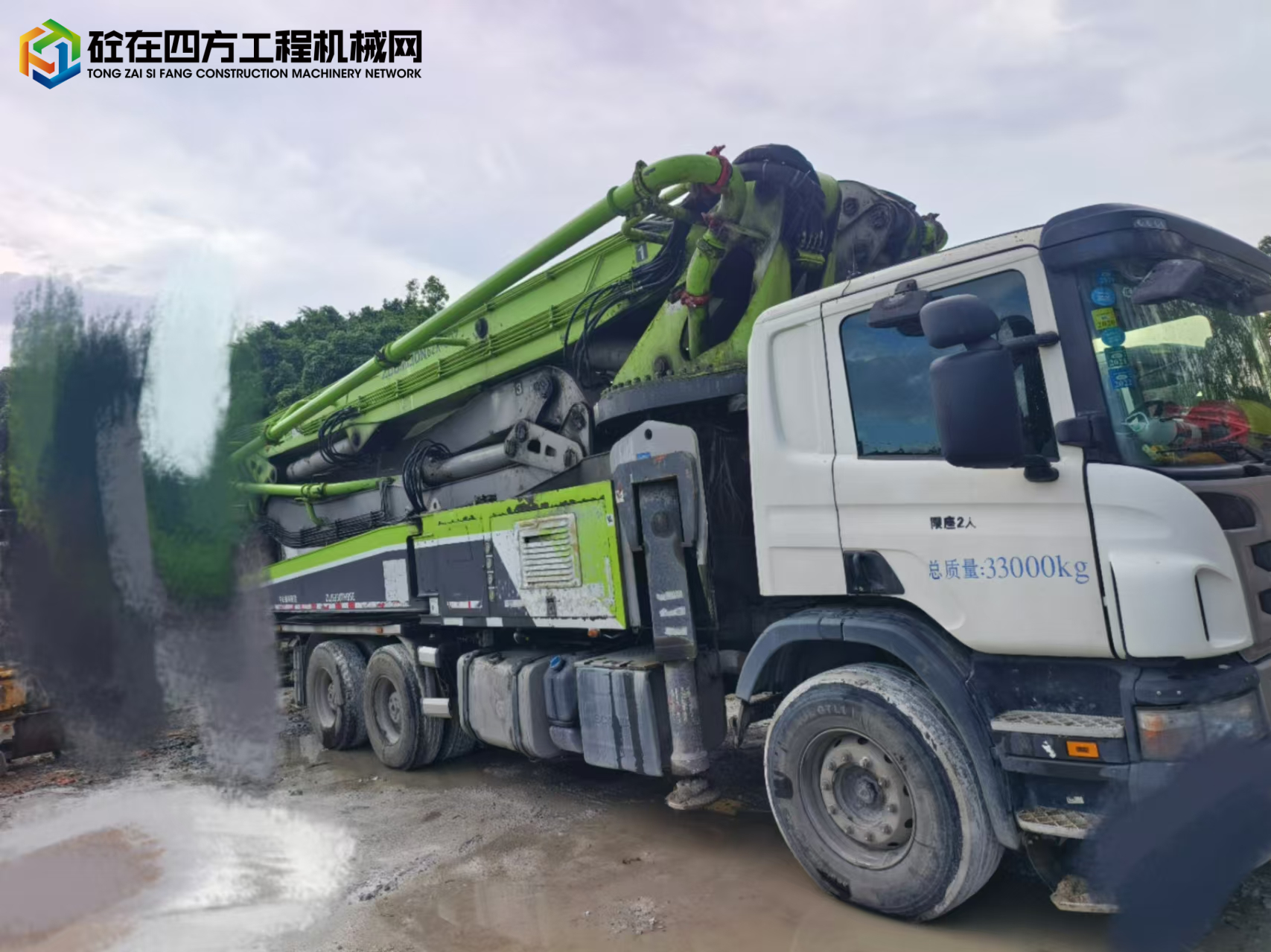 https://images.tongzsf.com/tong/truck_machine/20240910/166dfbc6e32bc0.jpg