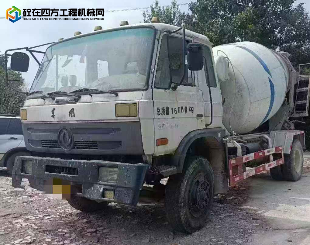 https://images.tongzsf.com/tong/truck_machine/20240914/166e4ec12b8745.jpg