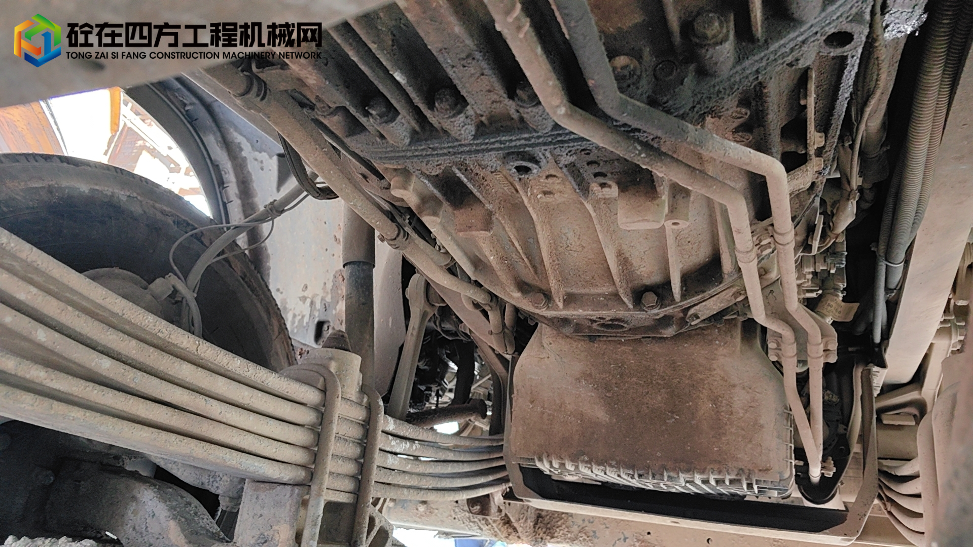 https://images.tongzsf.com/tong/truck_machine/20240918/166ea3233cbeab.jpg