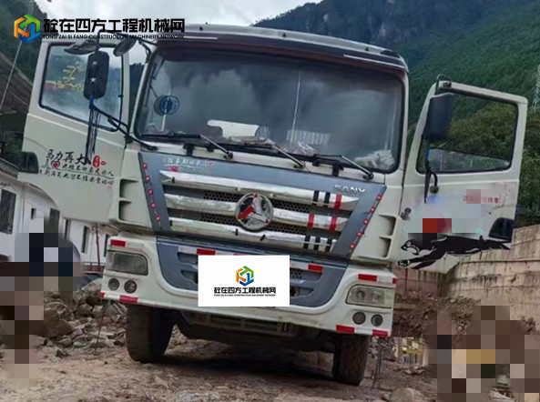 https://images.tongzsf.com/tong/truck_machine/20240930/166fa1758a4e96.jpg