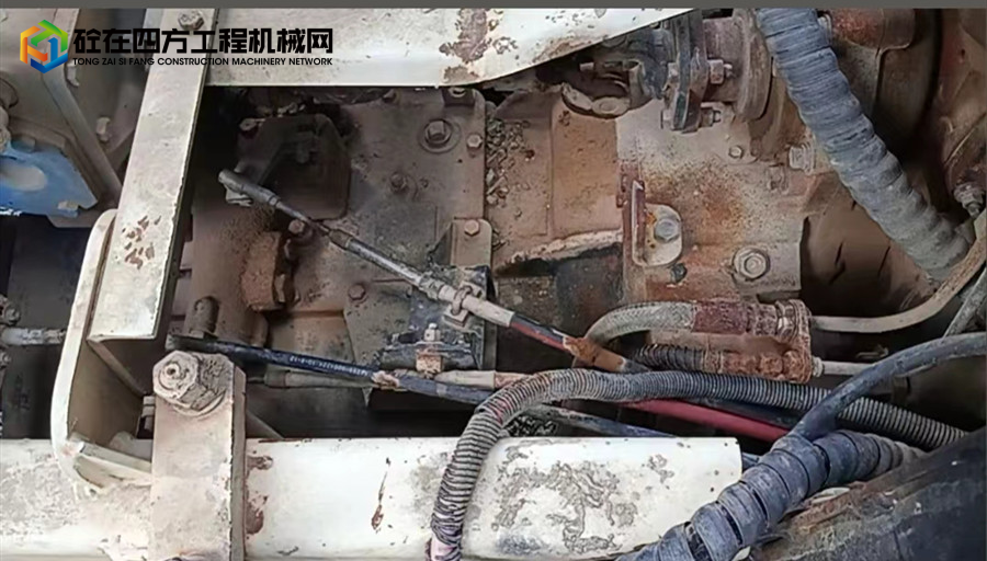 https://images.tongzsf.com/tong/truck_machine/20240930/166fa175d9e51c.jpg