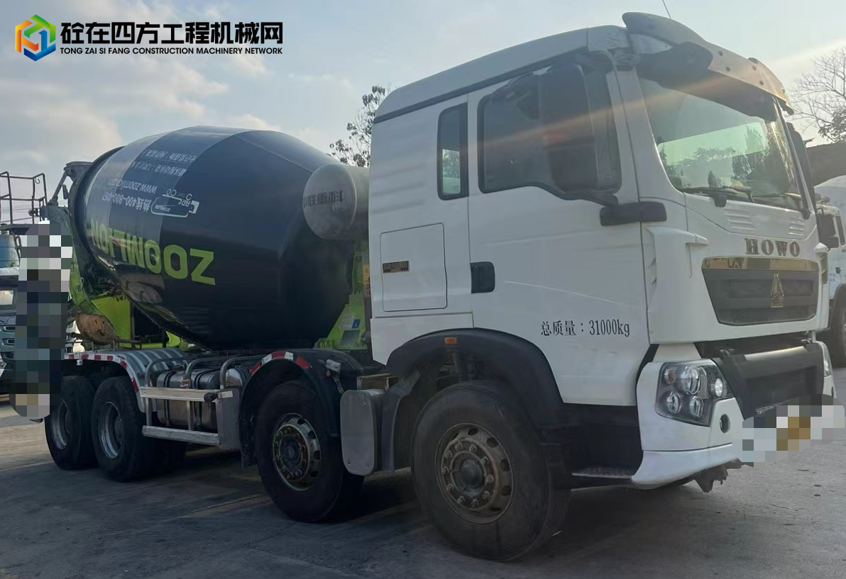 https://images.tongzsf.com/tong/truck_machine/20240930/166fa178b4ea28.jpg