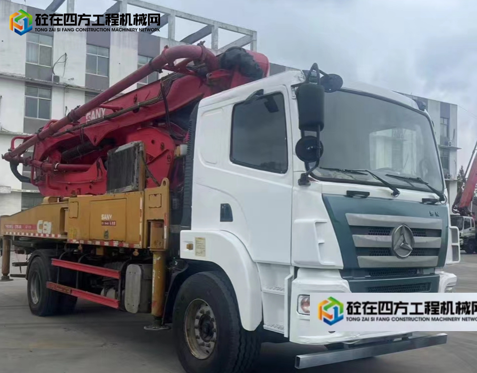 https://images.tongzsf.com/tong/truck_machine/20241006/16701eeb9b3c36.jpg