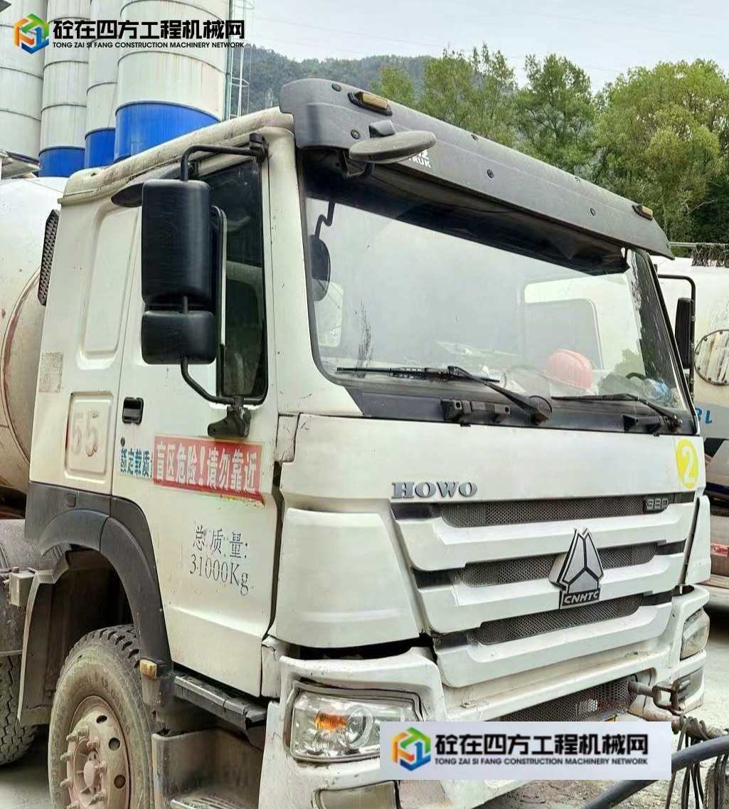 https://images.tongzsf.com/tong/truck_machine/20241007/16703bf764d5c1.jpg