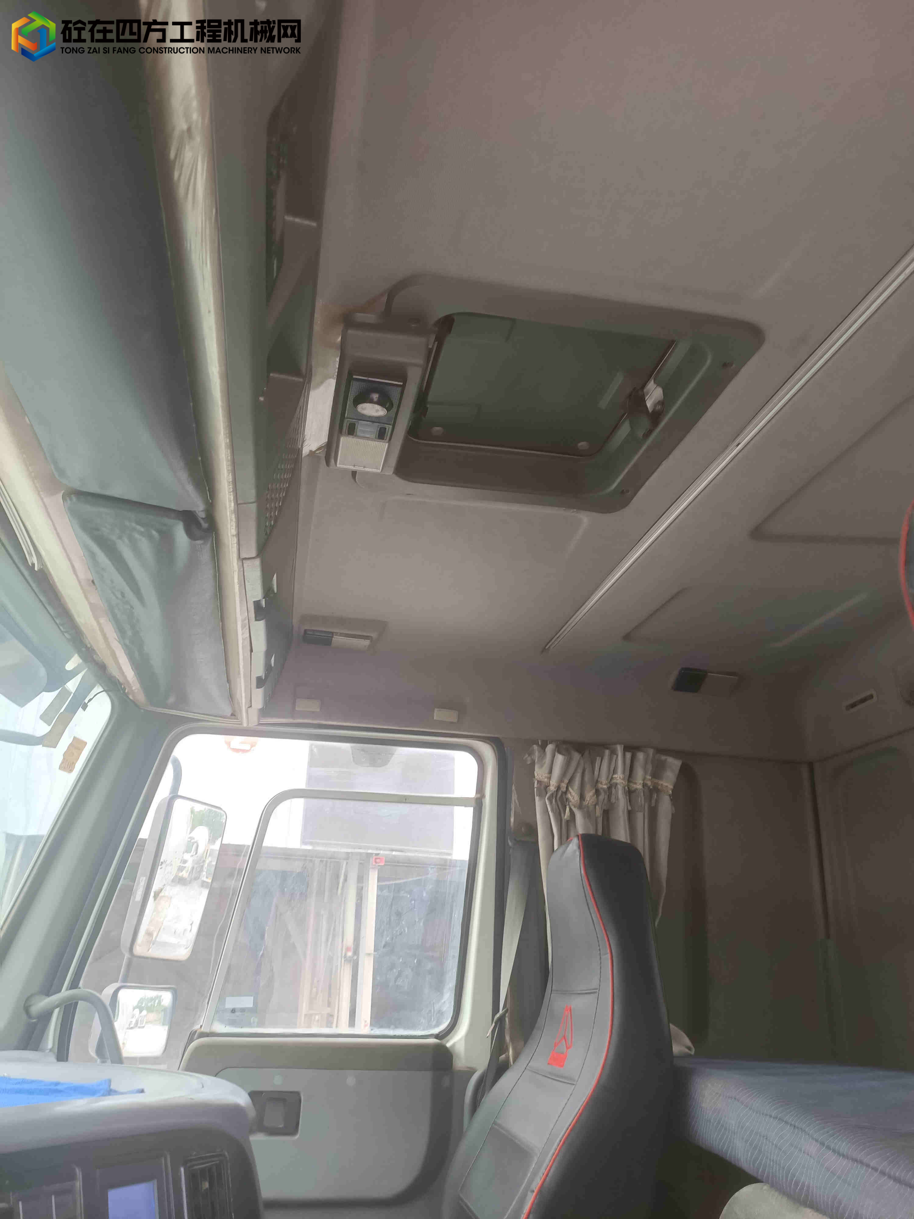 https://images.tongzsf.com/tong/truck_machine/20241008/167049d6624d7a.jpg