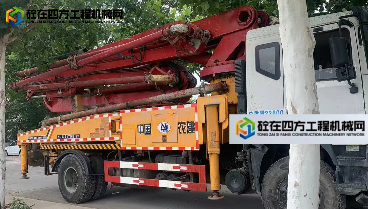 https://images.tongzsf.com/tong/truck_machine/20241009/1670627de4c9ba.jpg