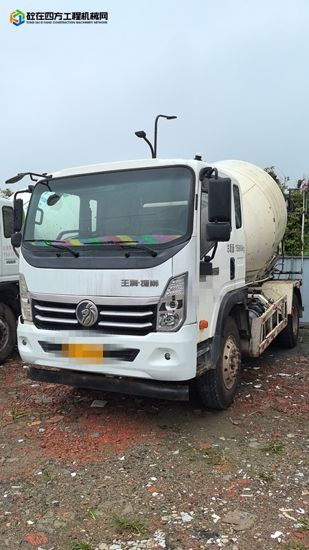 https://images.tongzsf.com/tong/truck_machine/20241012/1670a0c7ed2028.jpg