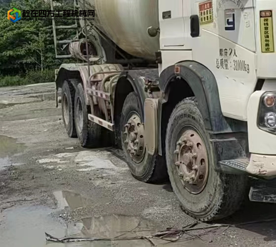 https://images.tongzsf.com/tong/truck_machine/20241014/1670c872f6f49d.jpg