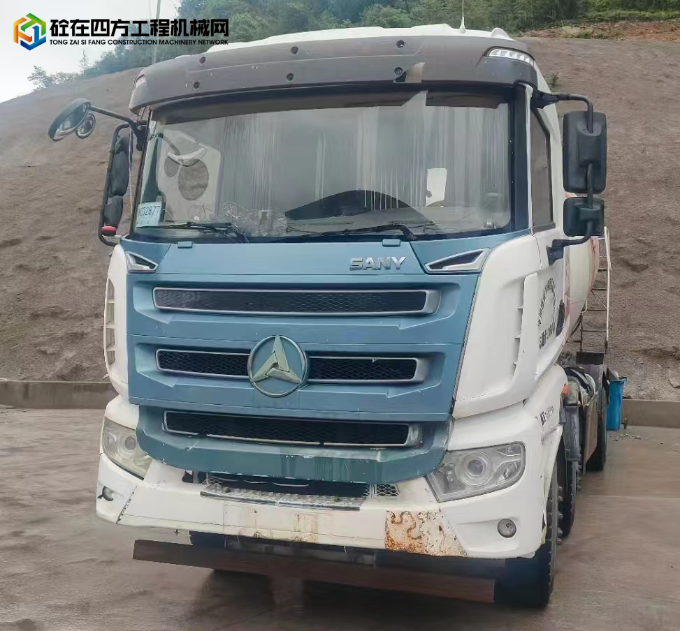 https://images.tongzsf.com/tong/truck_machine/20241014/1670cd9b50252e.jpg