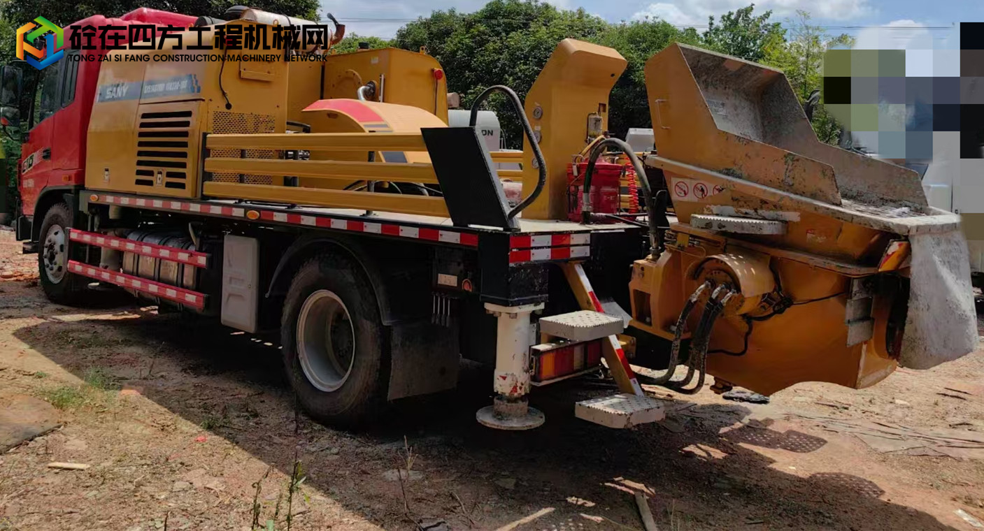 https://images.tongzsf.com/tong/truck_machine/20241016/1670f2f849e091.jpg