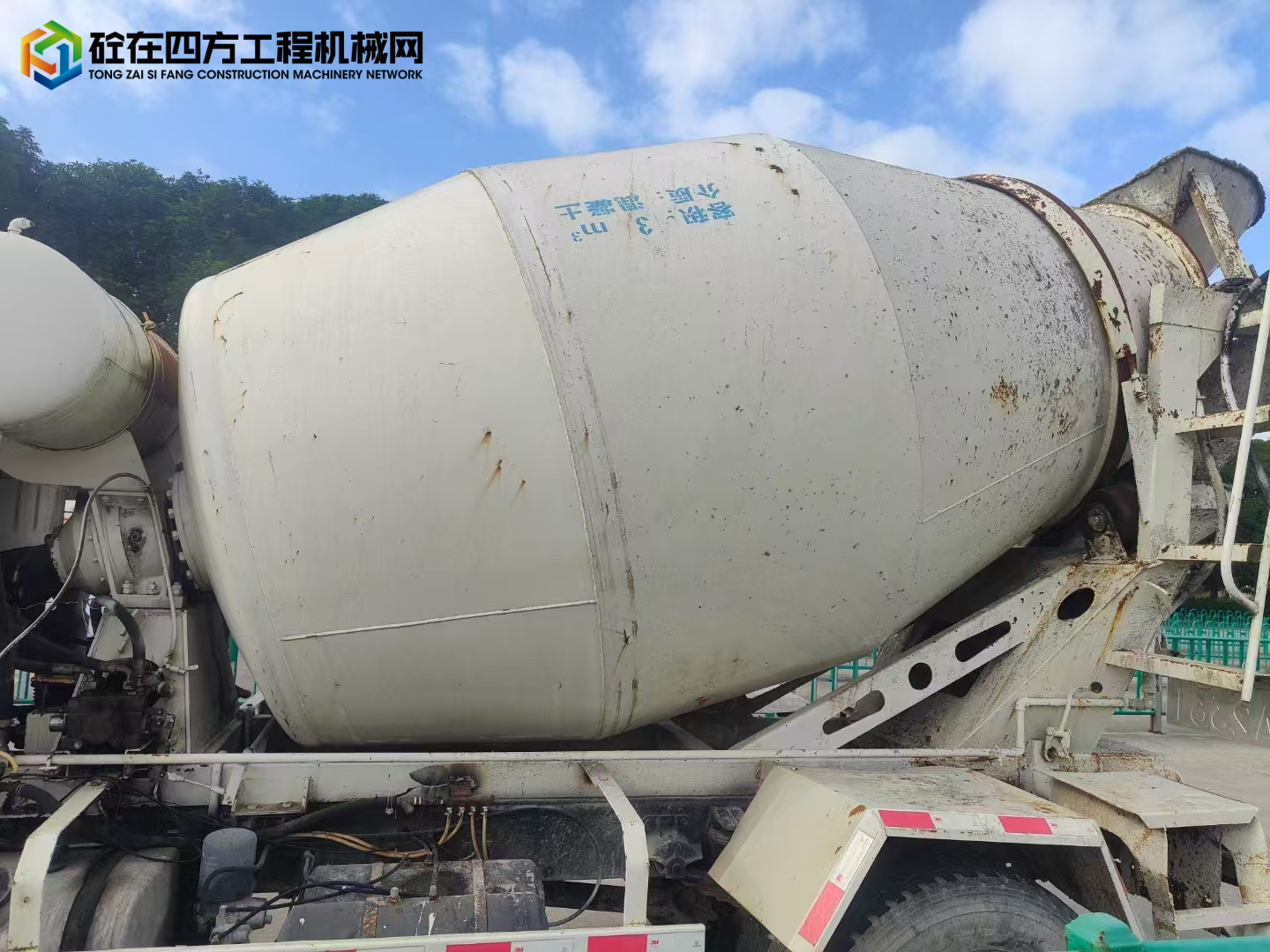 https://images.tongzsf.com/tong/truck_machine/20241017/16710691a00f15.jpg