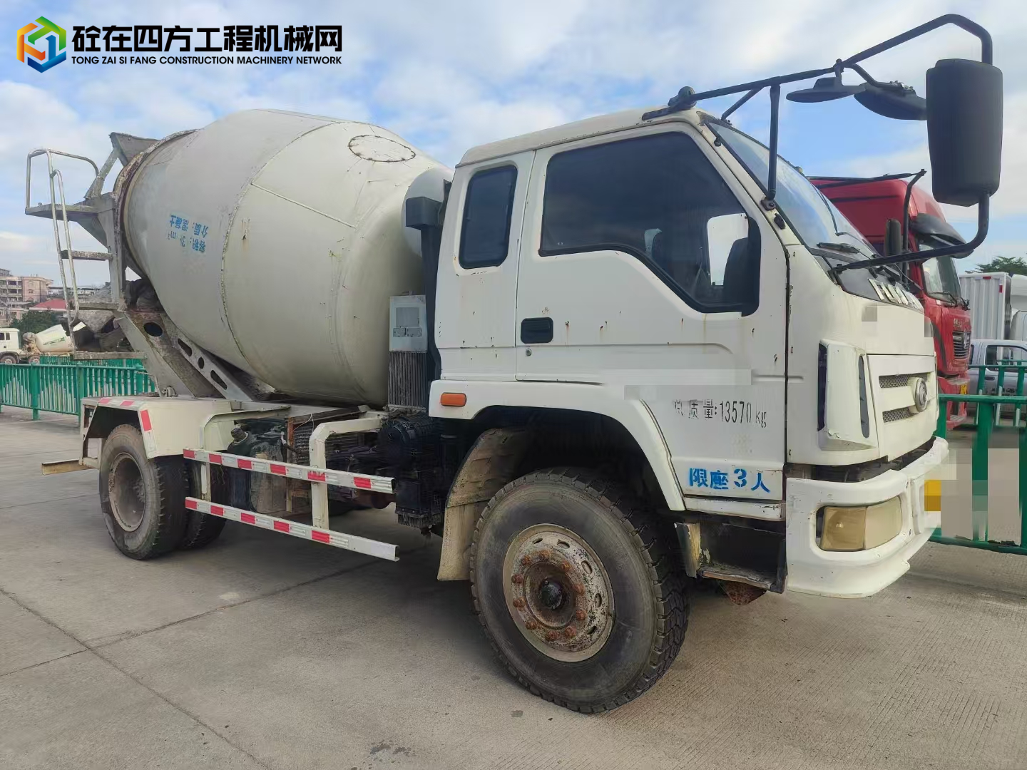 https://images.tongzsf.com/tong/truck_machine/20241017/16710691cc20d9.jpg