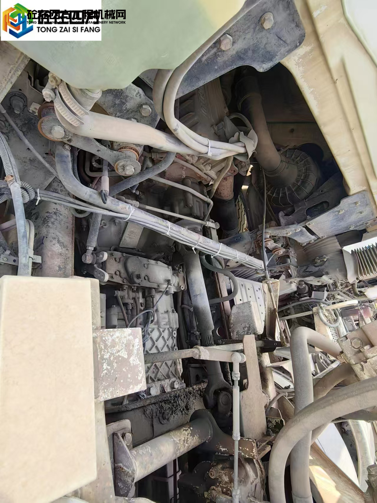 https://images.tongzsf.com/tong/truck_machine/20241018/1671221ddab1cc.jpg