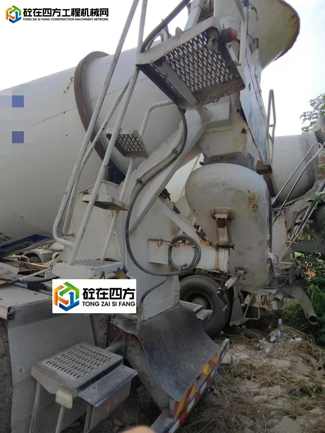 https://images.tongzsf.com/tong/truck_machine/20241018/1671221efa5335.jpg