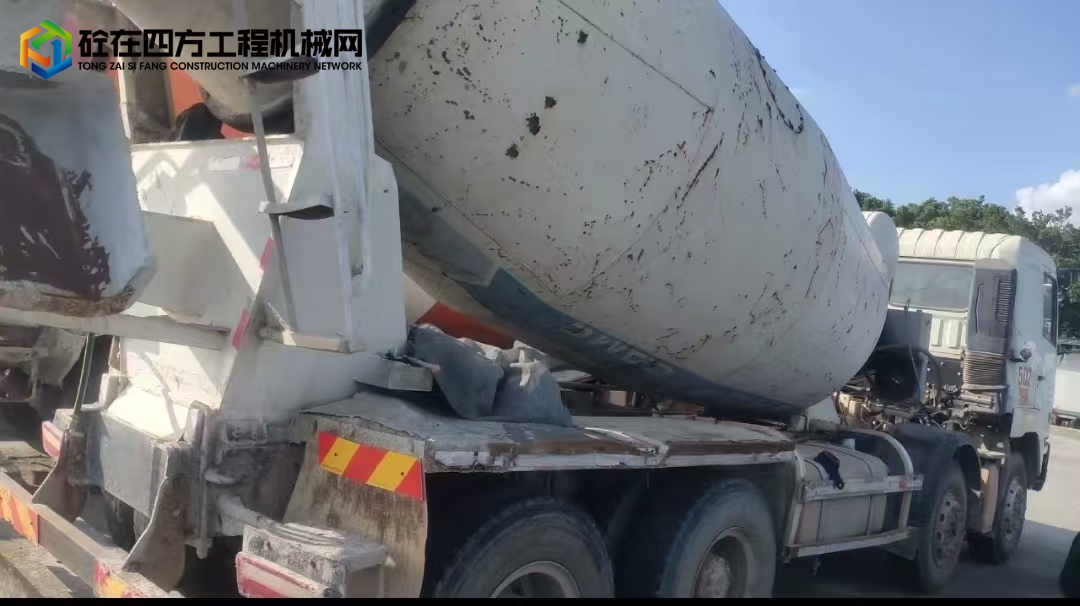 https://images.tongzsf.com/tong/truck_machine/20241023/167184ce3e9f20.jpg