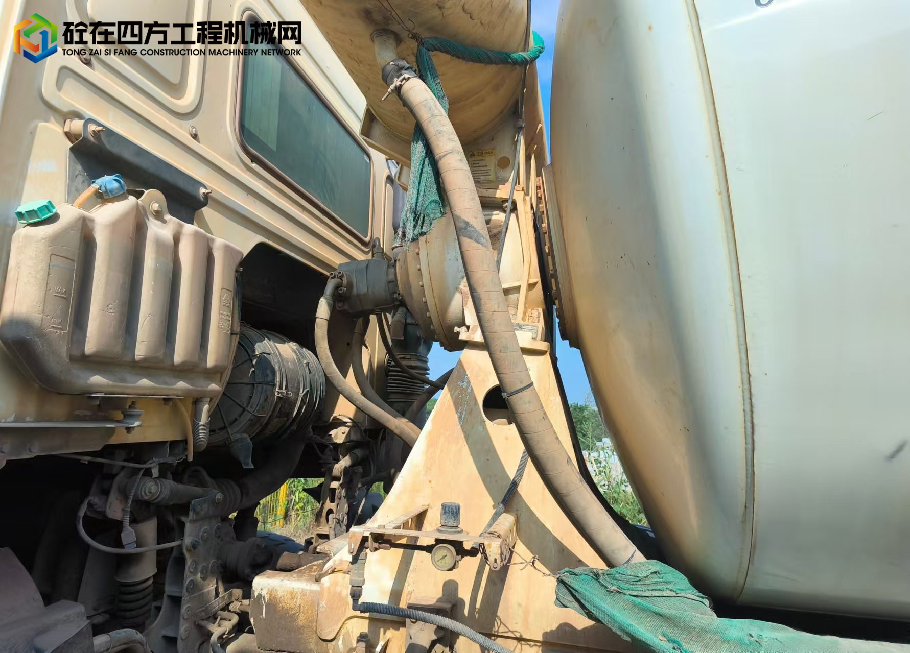 https://images.tongzsf.com/tong/truck_machine/20241024/1671a0f6a91716.jpg