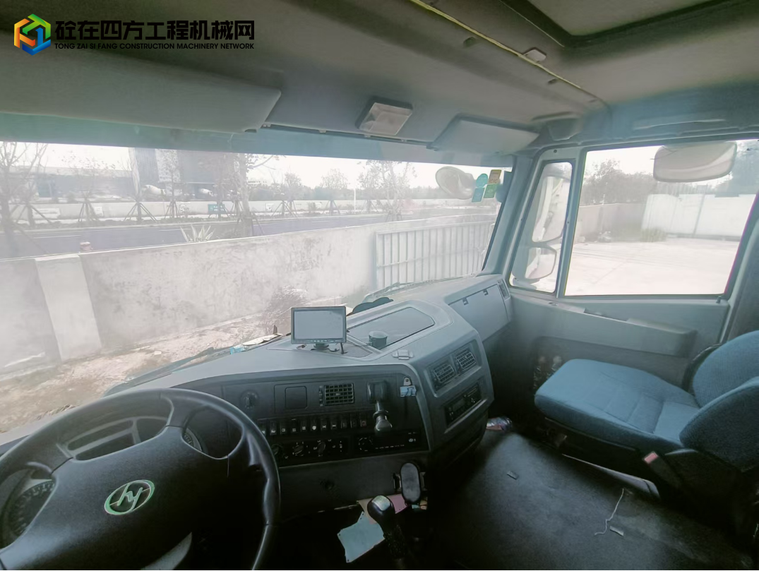 https://images.tongzsf.com/tong/truck_machine/20241028/1671f4a8171f3b.png