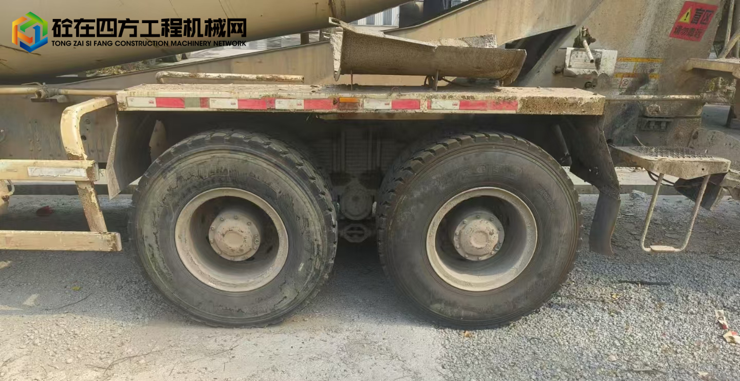 https://images.tongzsf.com/tong/truck_machine/20241030/1672220e02a052.jpg
