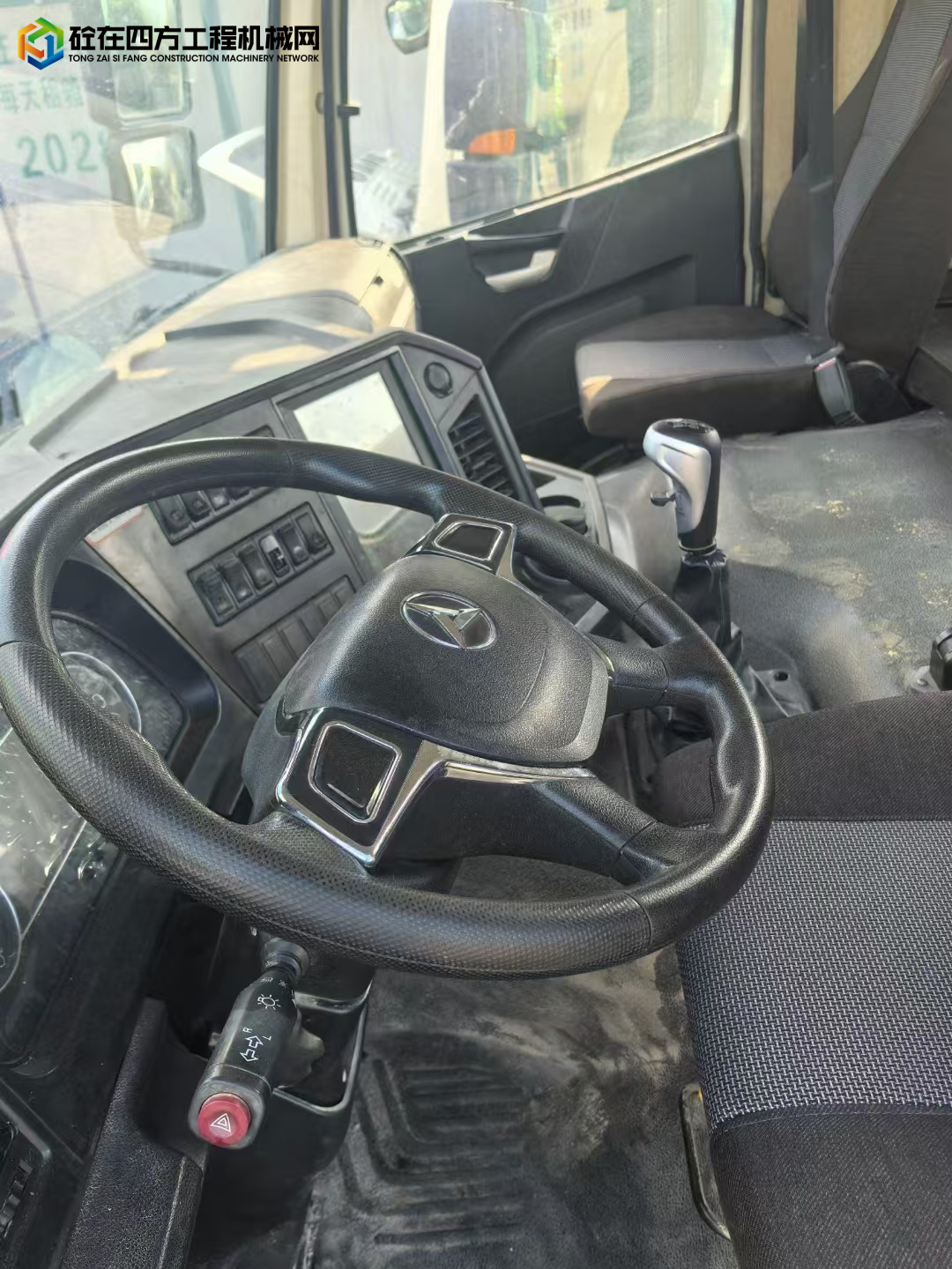 https://images.tongzsf.com/tong/truck_machine/20241031/1672313028ba1c.jpg