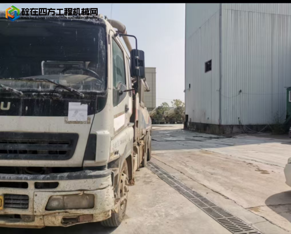 https://images.tongzsf.com/tong/truck_machine/20241102/16725bbd1bc7e4.jpg