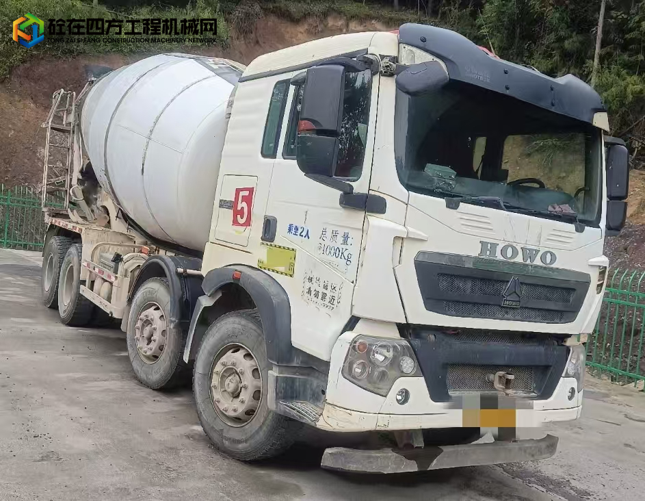 https://images.tongzsf.com/tong/truck_machine/20241112/16732bfbdc8008.jpg