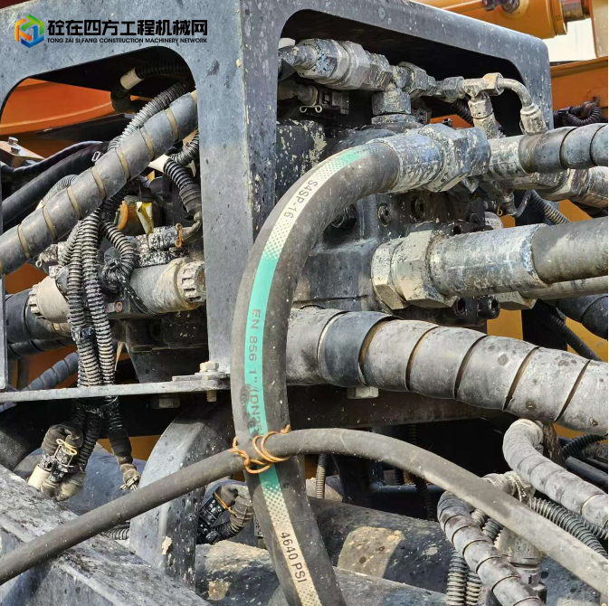 https://images.tongzsf.com/tong/truck_machine/20241112/167331fdbb71ae.png