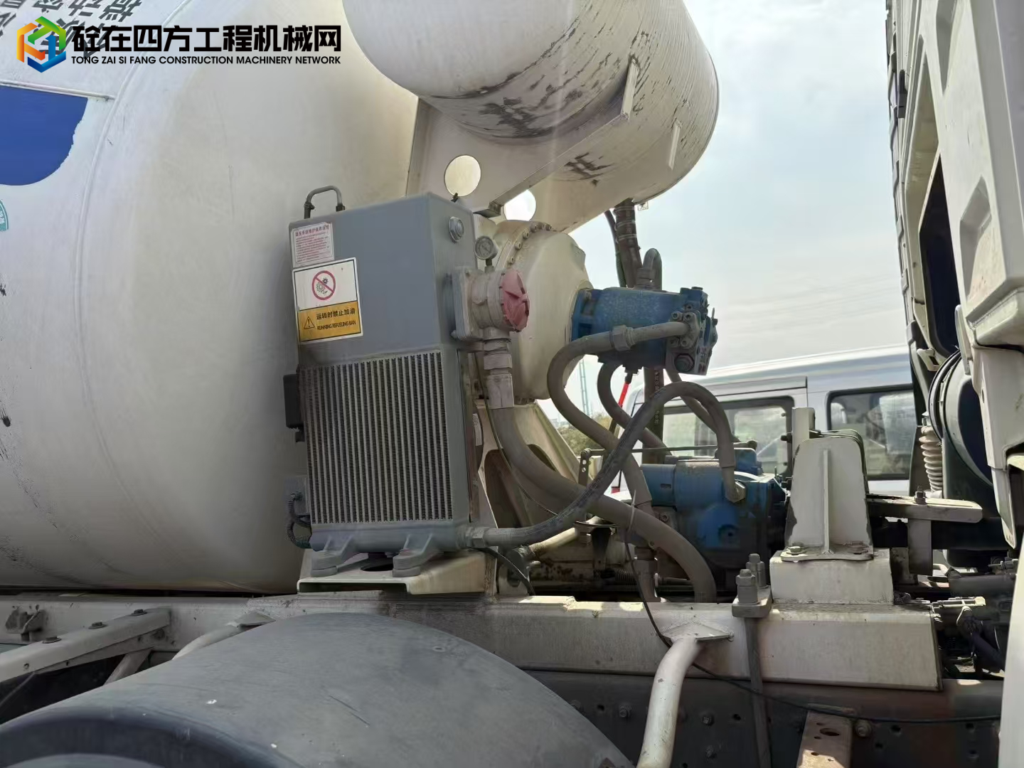 https://images.tongzsf.com/tong/truck_machine/20241118/1673add79512ee.jpg