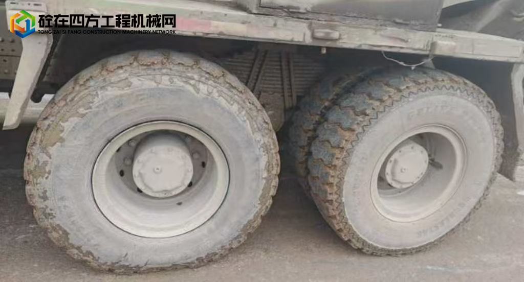 https://images.tongzsf.com/tong/truck_machine/20241119/1673c544f3dd81.jpg