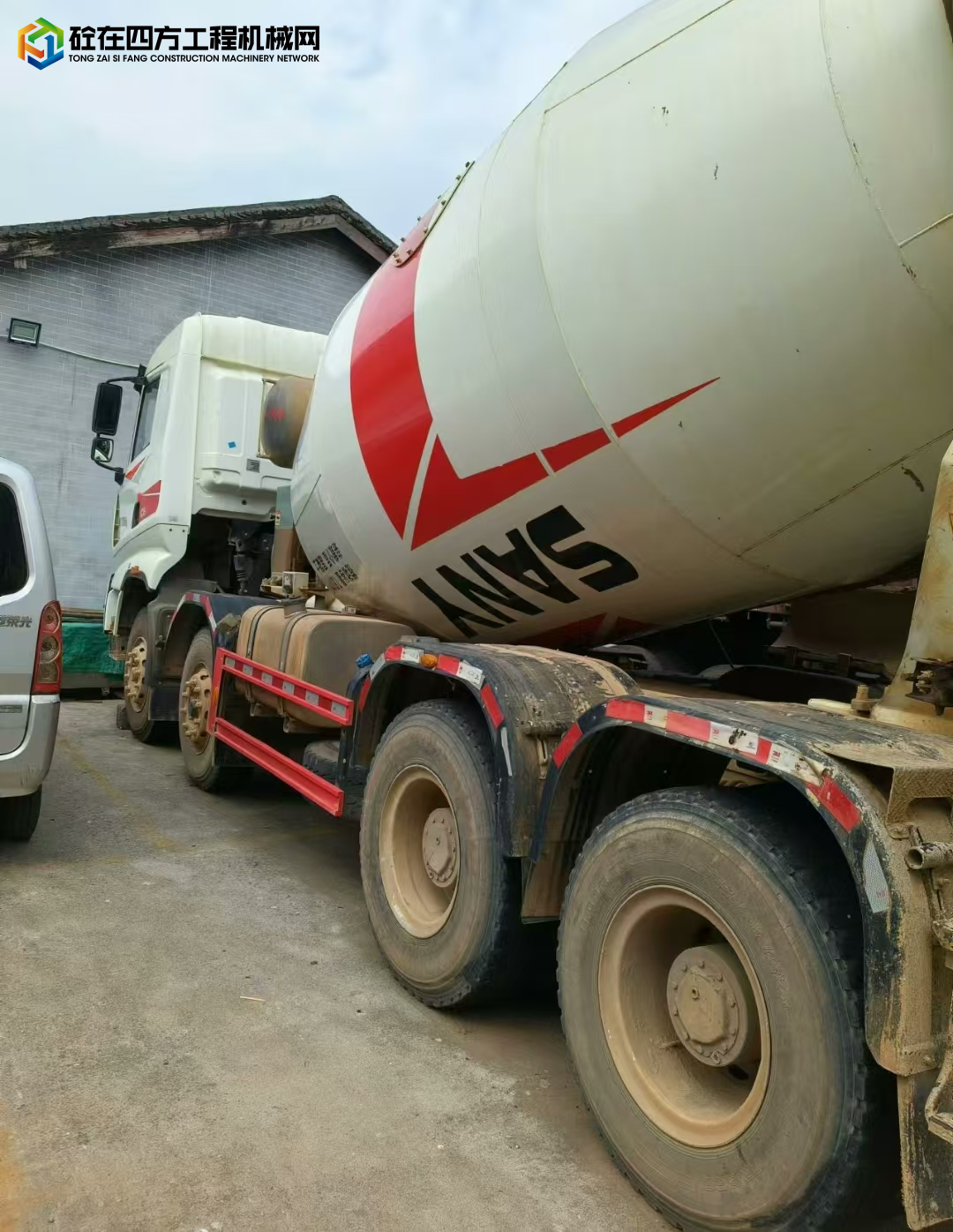 https://images.tongzsf.com/tong/truck_machine/20241127/16746baa8bda37.jpg