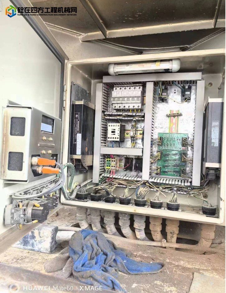 https://images.tongzsf.com/tong/truck_machine/20241129/16749312999c03.png