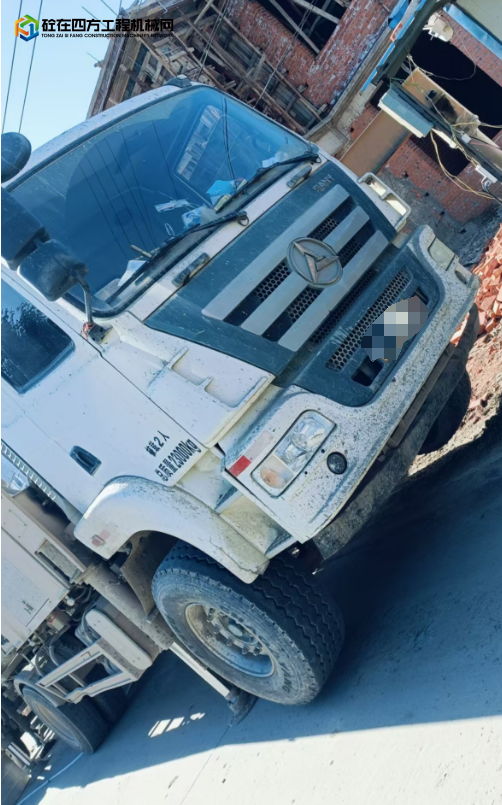 https://images.tongzsf.com/tong/truck_machine/20241129/1674935c5c6dbd.png
