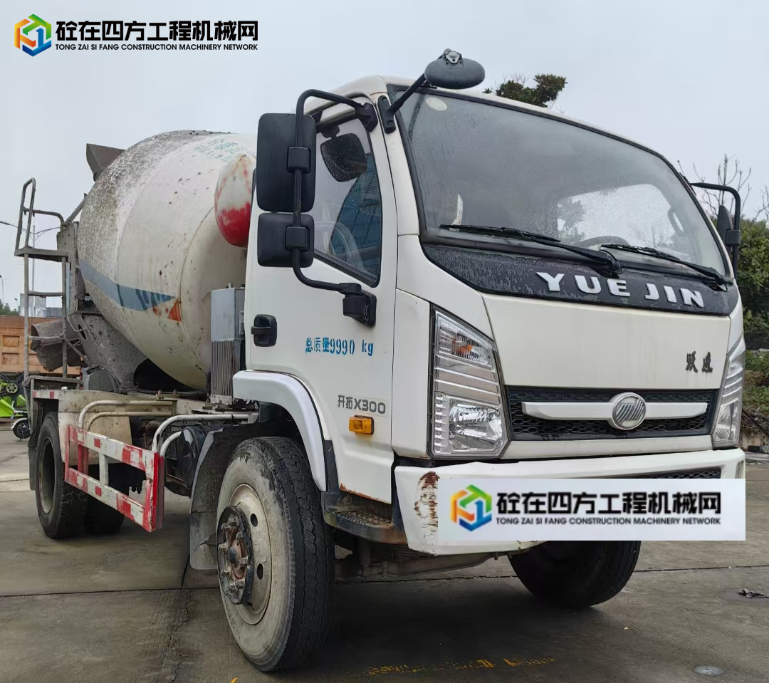 https://images.tongzsf.com/tong/truck_machine/20241129/167495a2f5a1d2.jpg