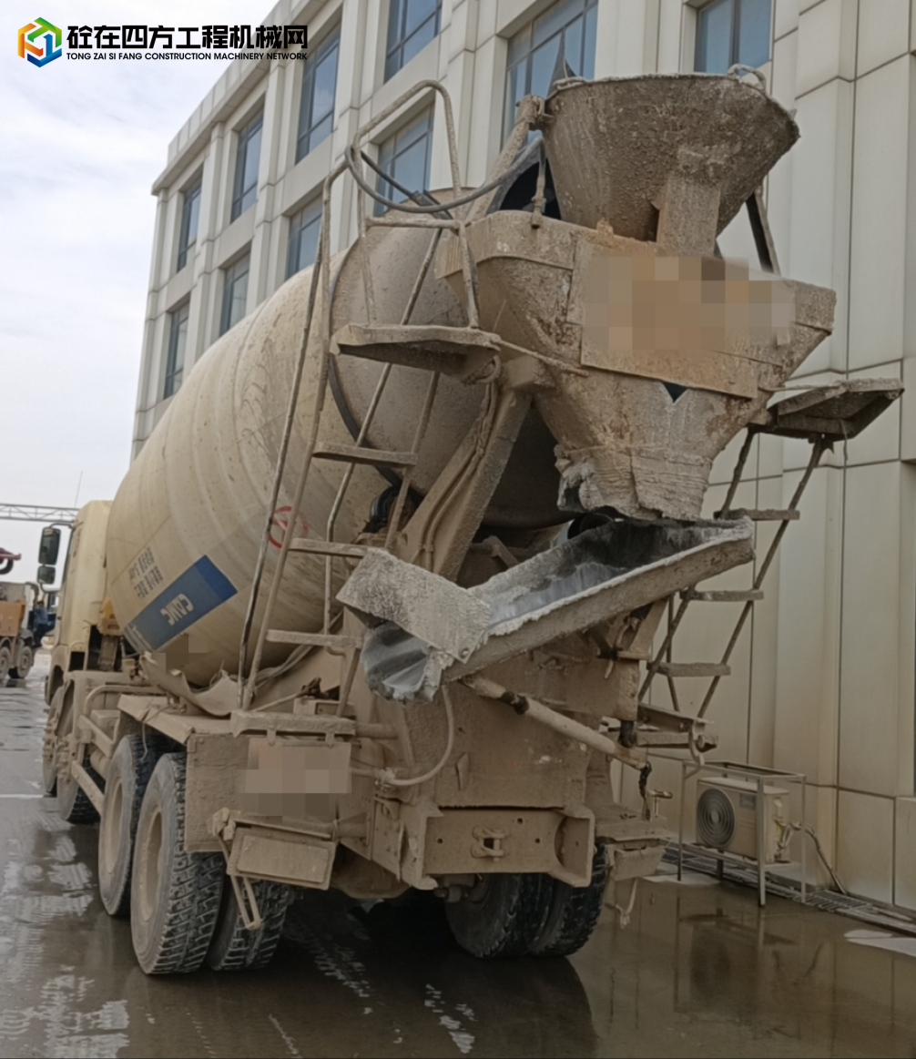 https://images.tongzsf.com/tong/truck_machine/20241129/167495d1409761.jpg
