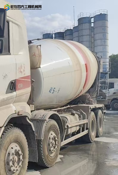 https://images.tongzsf.com/tong/truck_machine/20241129/1674961ede1dc2.jpg