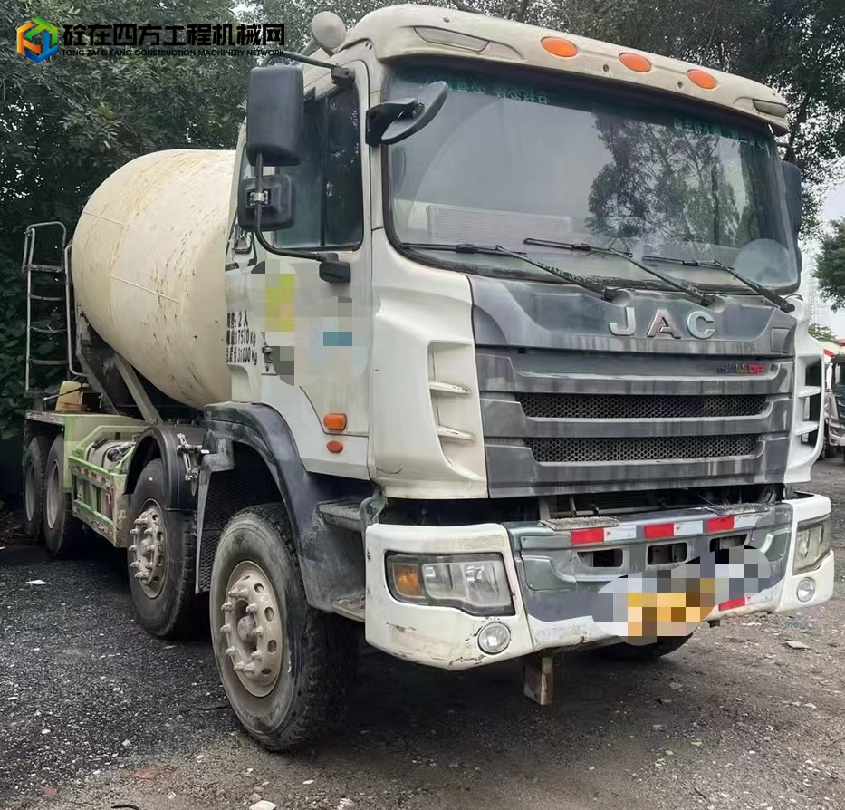 https://images.tongzsf.com/tong/truck_machine/20241203/1674eacb9a2ee2.jpg