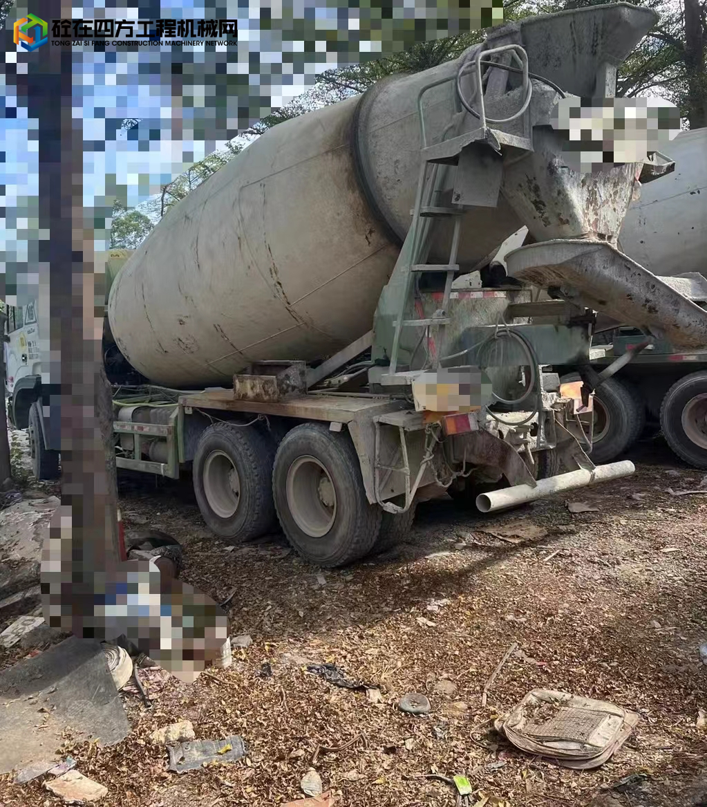 https://images.tongzsf.com/tong/truck_machine/20241203/1674eacc8ad58c.jpg