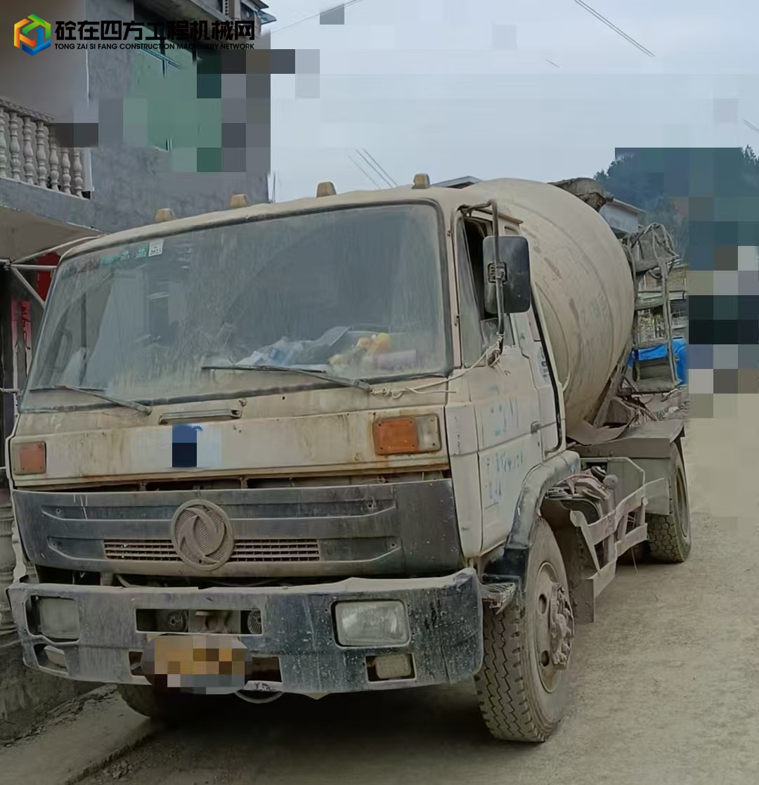 https://images.tongzsf.com/tong/truck_machine/20241204/1674fd0bf3f521.jpg