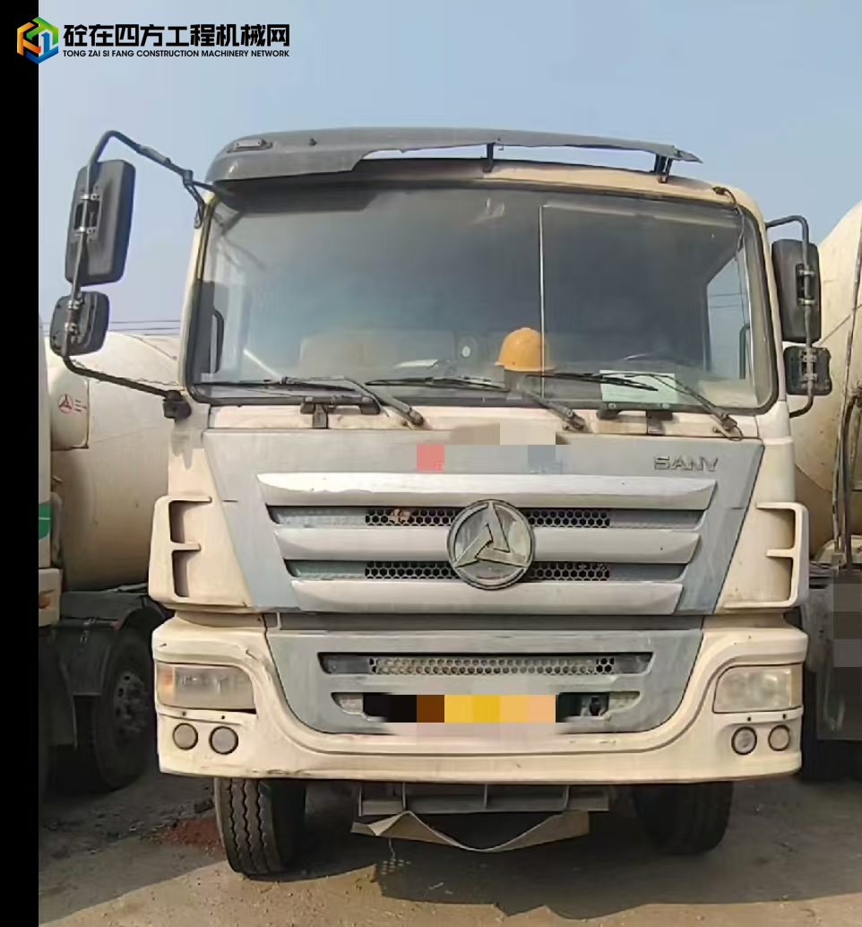 https://images.tongzsf.com/tong/truck_machine/20241205/167510a5cccfe2.jpg