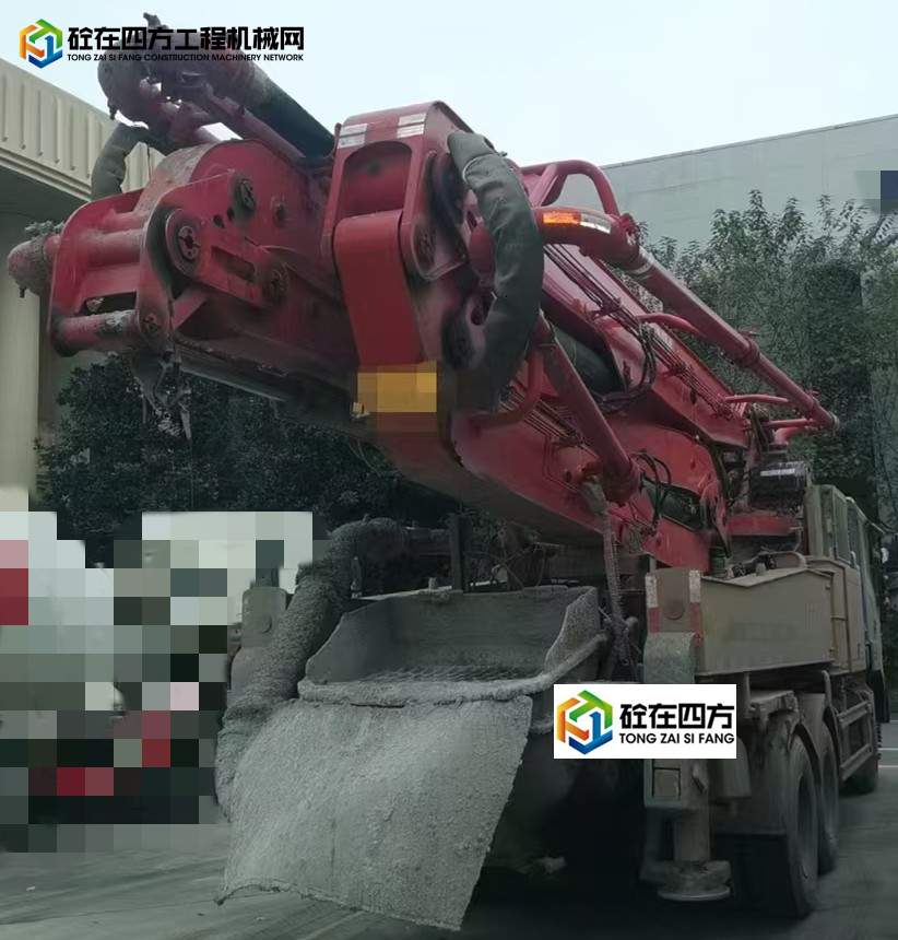 https://images.tongzsf.com/tong/truck_machine/20241205/1675148a95c555.jpg