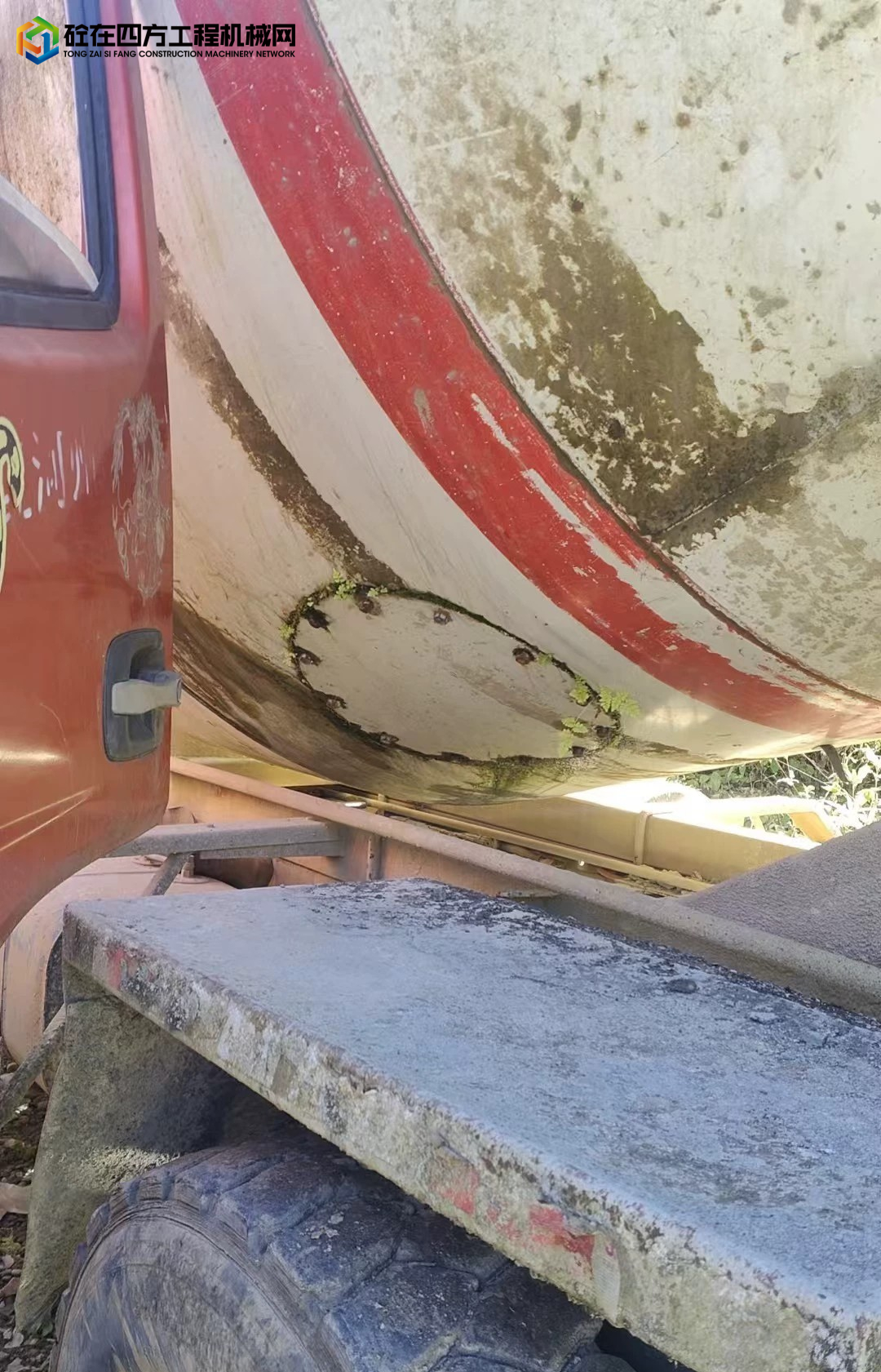 https://images.tongzsf.com/tong/truck_machine/20241206/16752ab6f15045.jpg