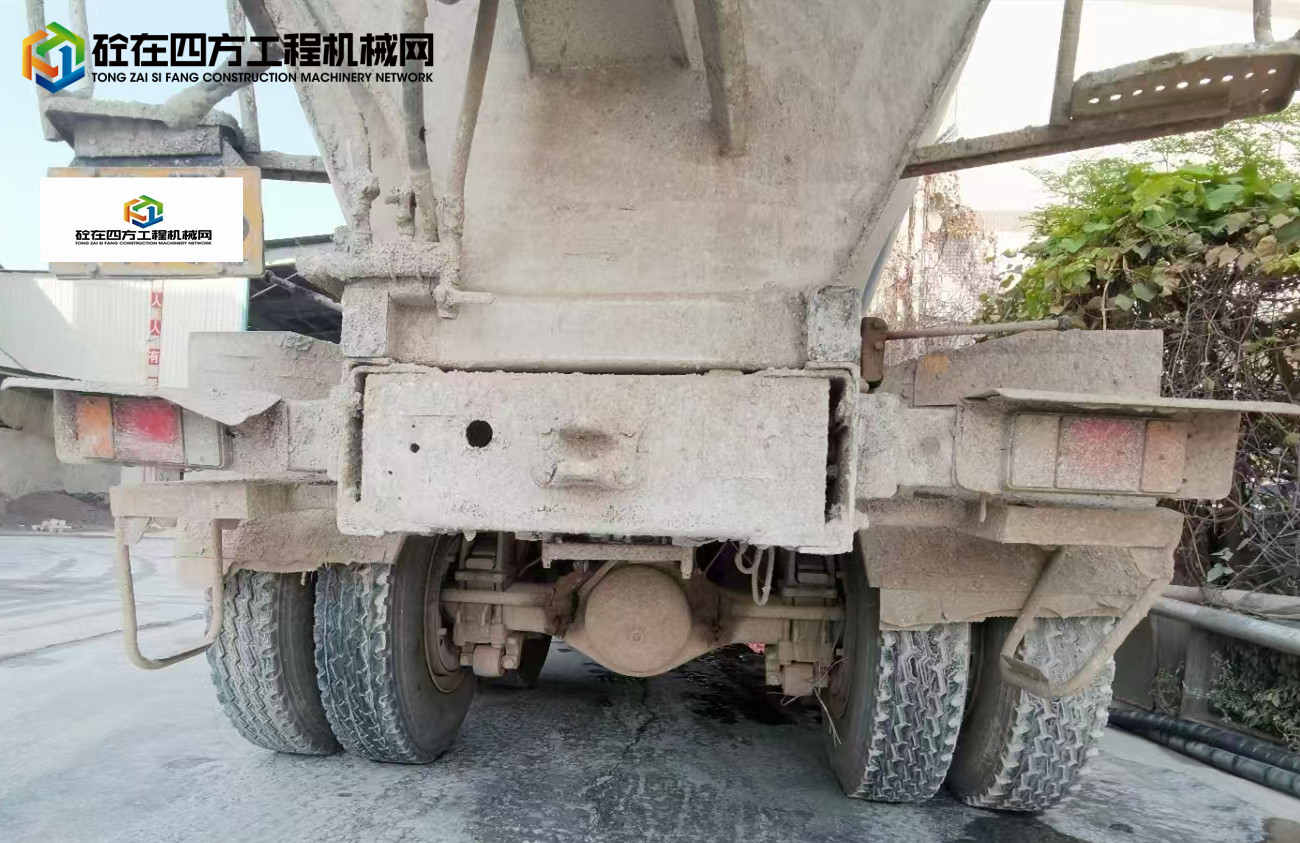 https://images.tongzsf.com/tong/truck_machine/20241206/16752b053d922e.jpg