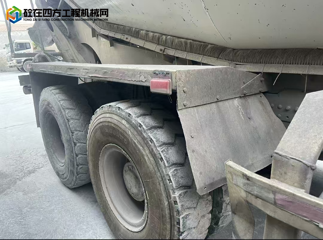 https://images.tongzsf.com/tong/truck_machine/20241206/16752b8ff5b412.jpg