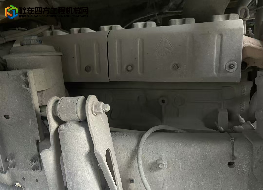 https://images.tongzsf.com/tong/truck_machine/20241206/16752b909094a9.jpg