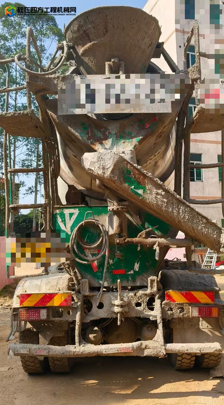 https://images.tongzsf.com/tong/truck_machine/20241207/1675415261e7e6.jpg