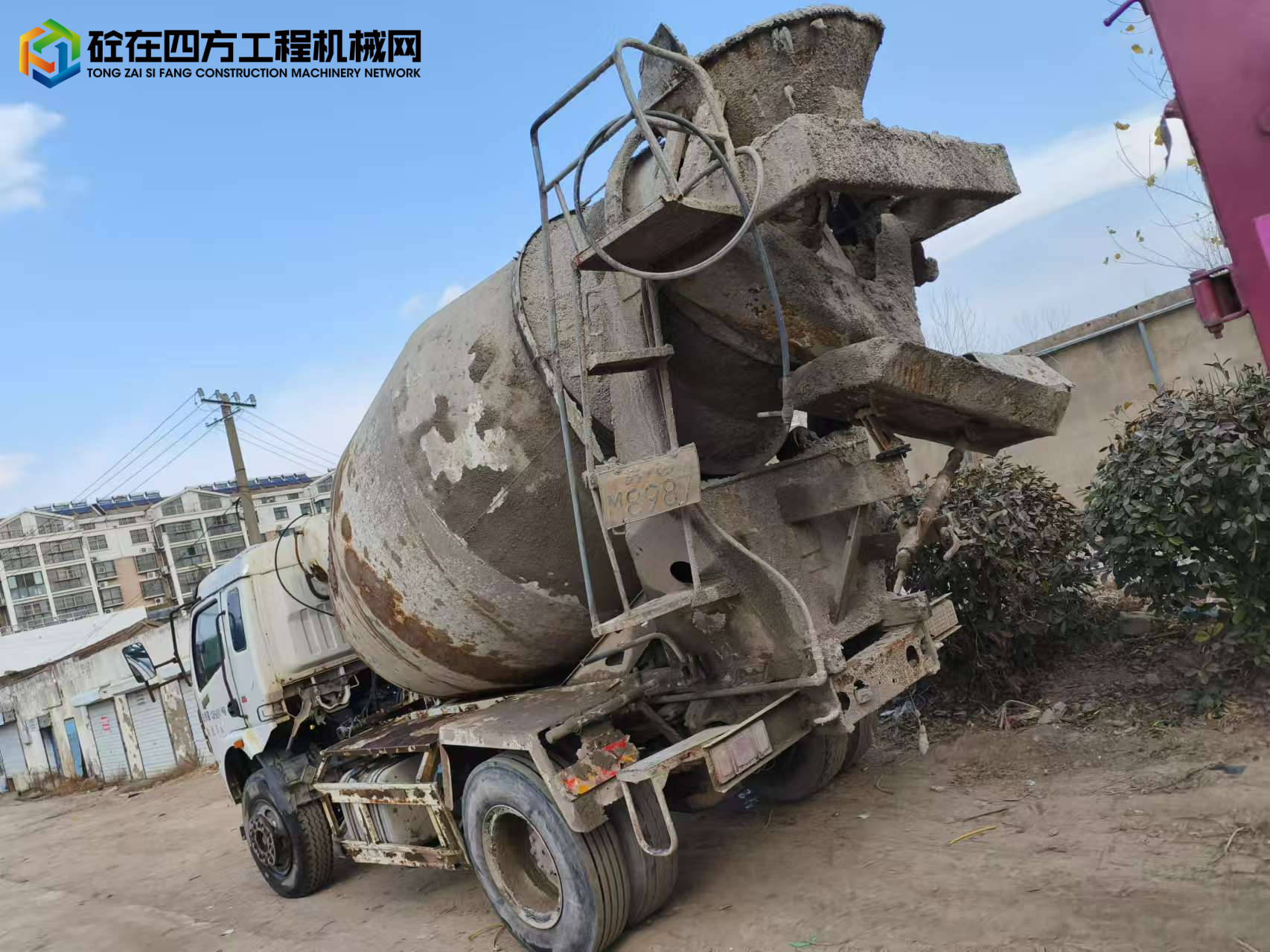 https://images.tongzsf.com/tong/truck_machine/20241212/1675a97265c38e.jpg